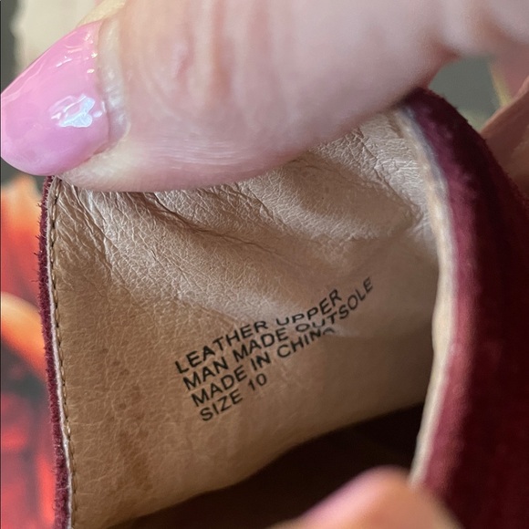 Ava & Aiden Burgundy Suede Pointed Ankle Booties - Picture 9 of 9